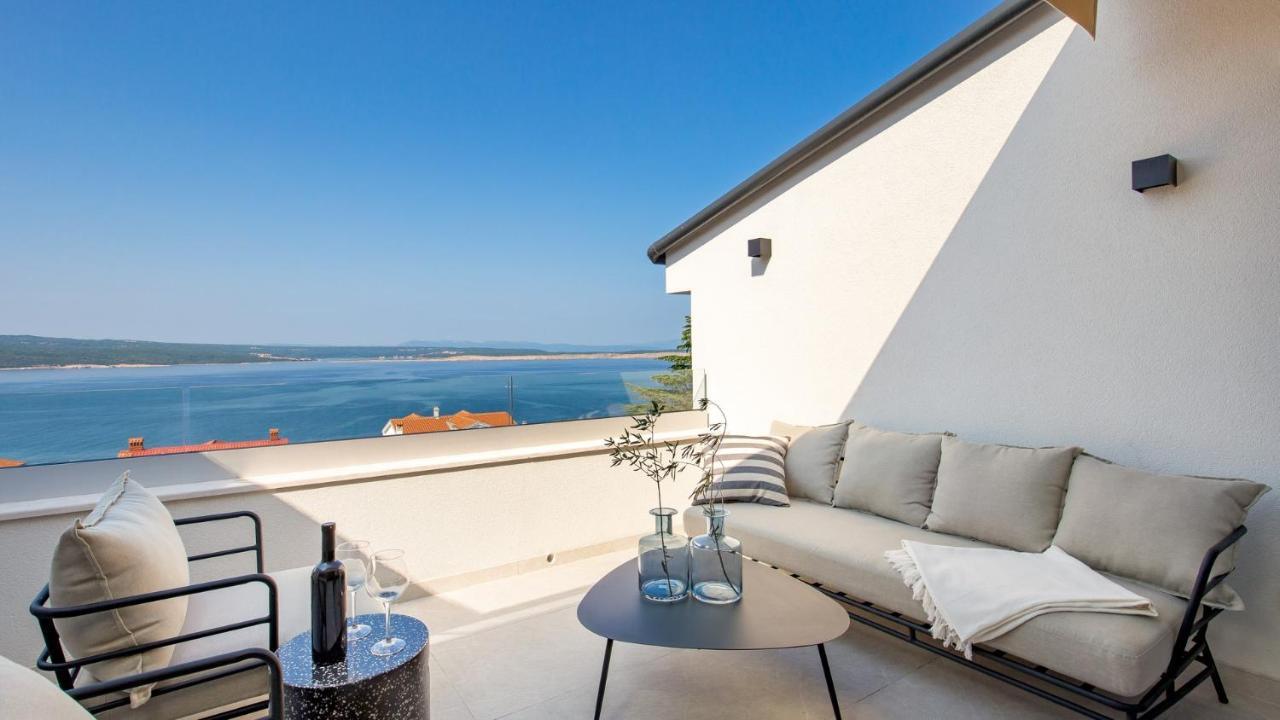 Apartments Villa Frankola With Swimming Pool Crikvenica Luaran gambar