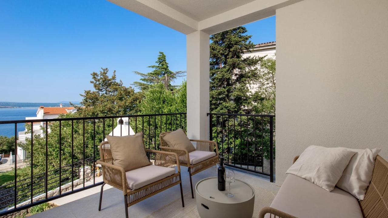 Apartments Villa Frankola With Swimming Pool Crikvenica Luaran gambar