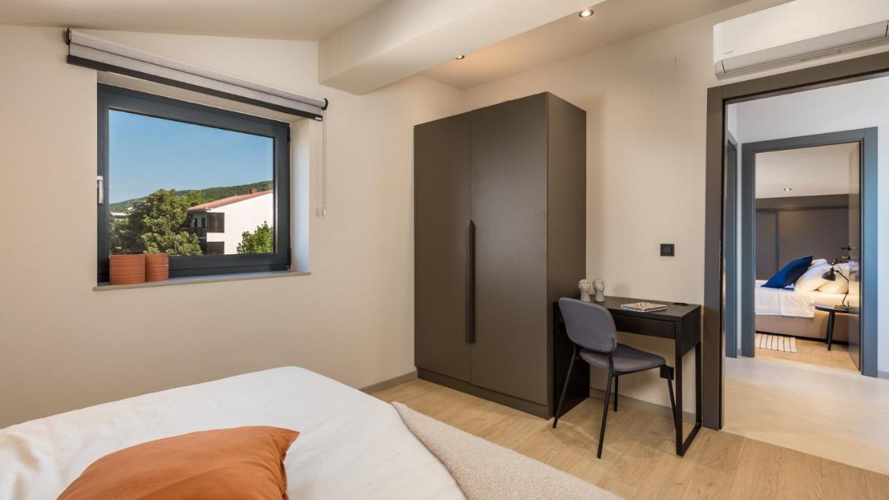 Apartments Villa Frankola With Swimming Pool Crikvenica Luaran gambar